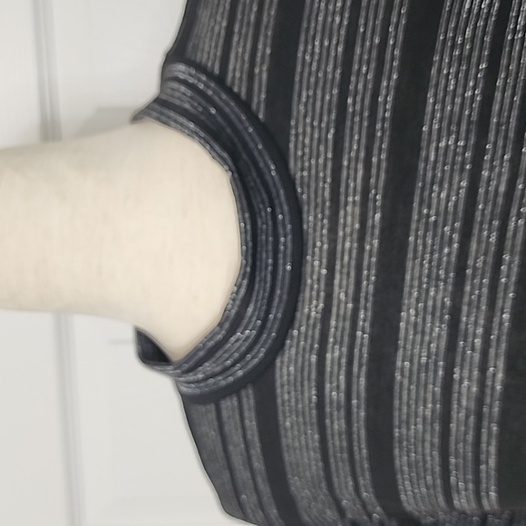 LEO & NICOLE - Picture 2 of 9